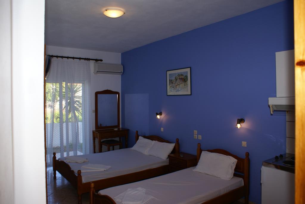 Andrianna Apartments Ammoudiá Rom bilde