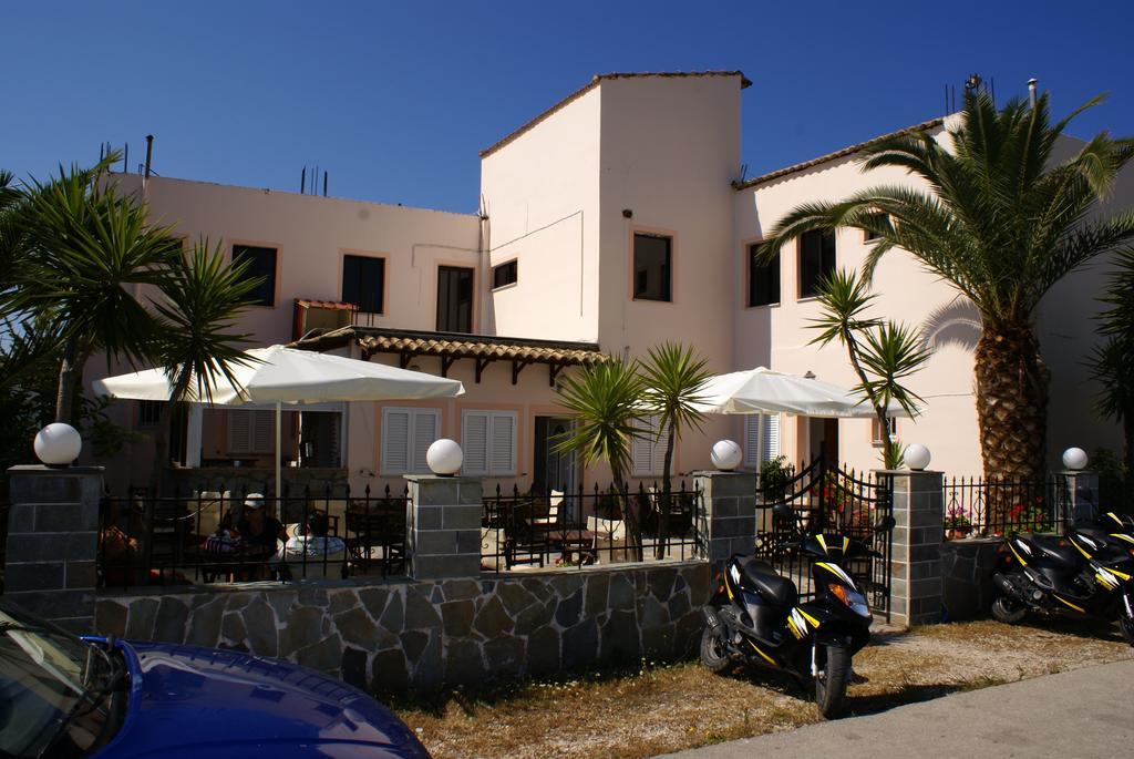Andrianna Apartments Ammoudiá Eksteriør bilde